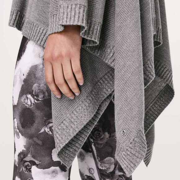 Lululemon Divinity Scarf Poncho Wrap Gray - Picture 4 of 13